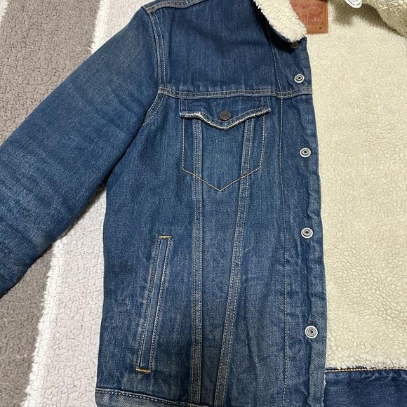 Levi’s jean jacket men’s - Picture 3 of 4